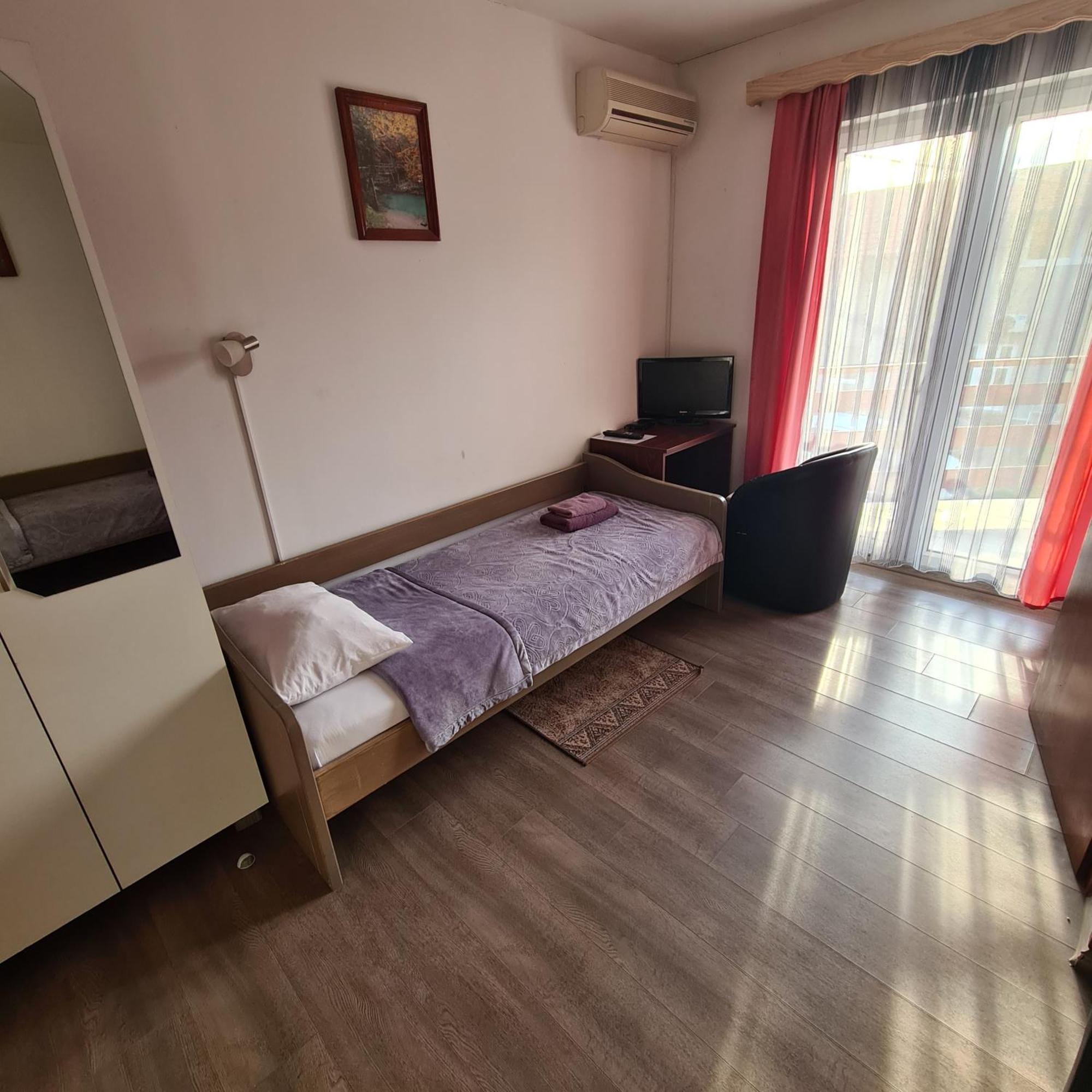 Guesthouse Kod Mosta Karlovac Luaran gambar