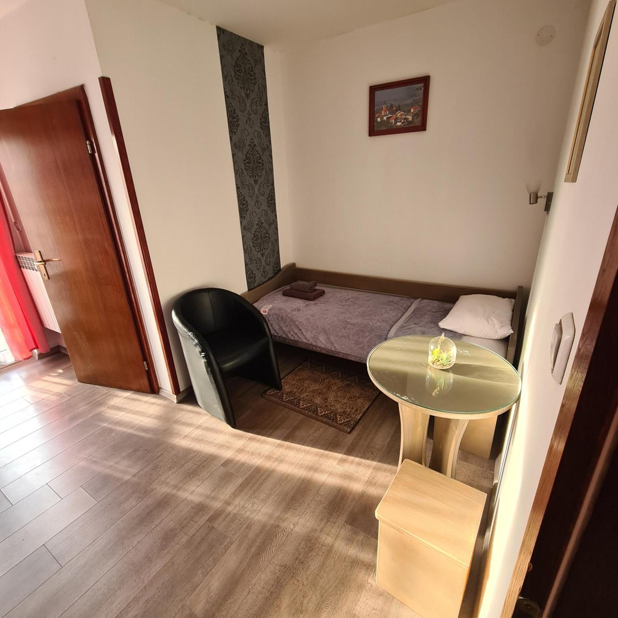 Guesthouse Kod Mosta Karlovac Luaran gambar