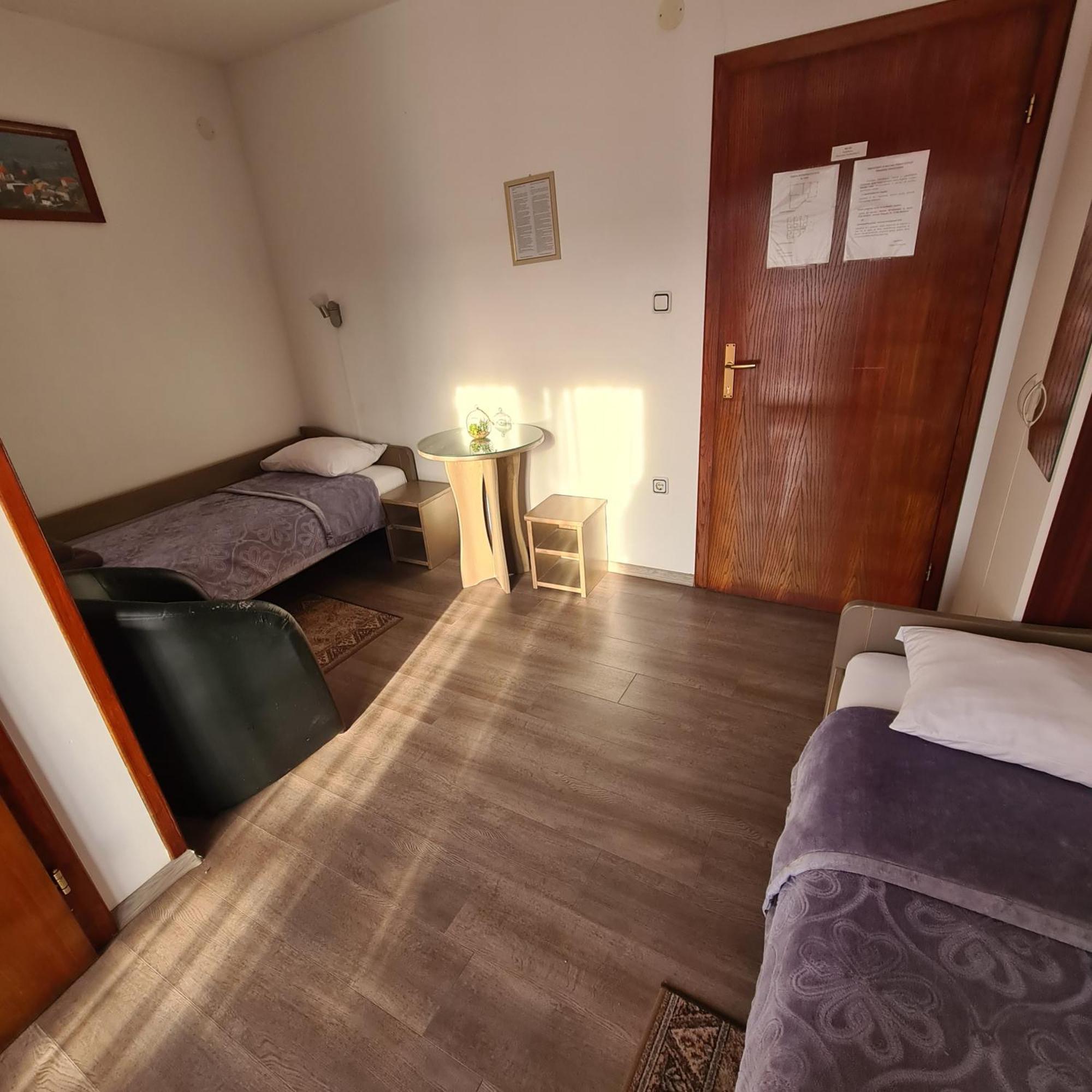 Guesthouse Kod Mosta Karlovac Luaran gambar